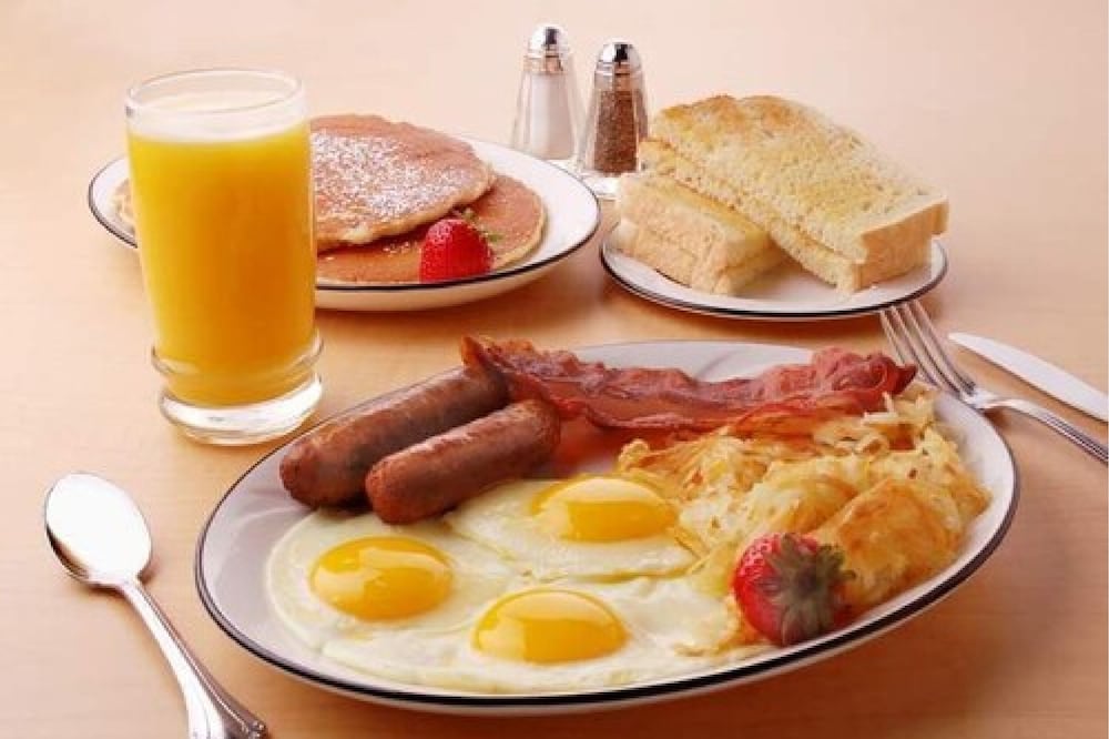 Фото Milhouse Hostel Hipo