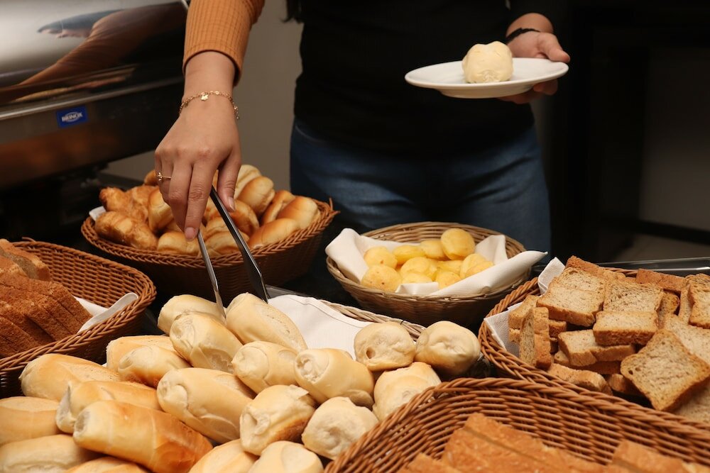 Фото Hotel Adrianópolis All Suites