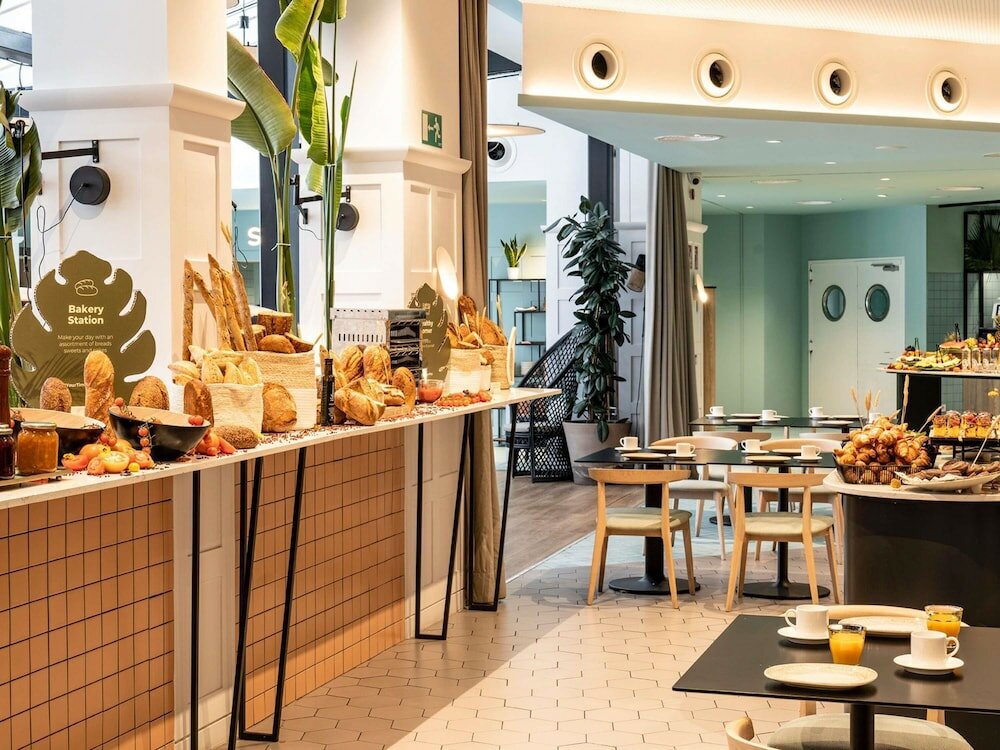 Фото Pullman Madrid Airport & Feria