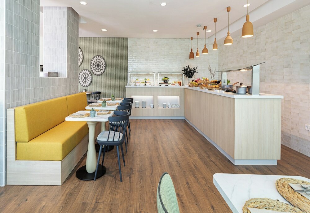 Фото Malaga Alameda Centro Affiliated by Meliá