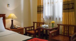 Lucky Hotel (Hanoi), hotel