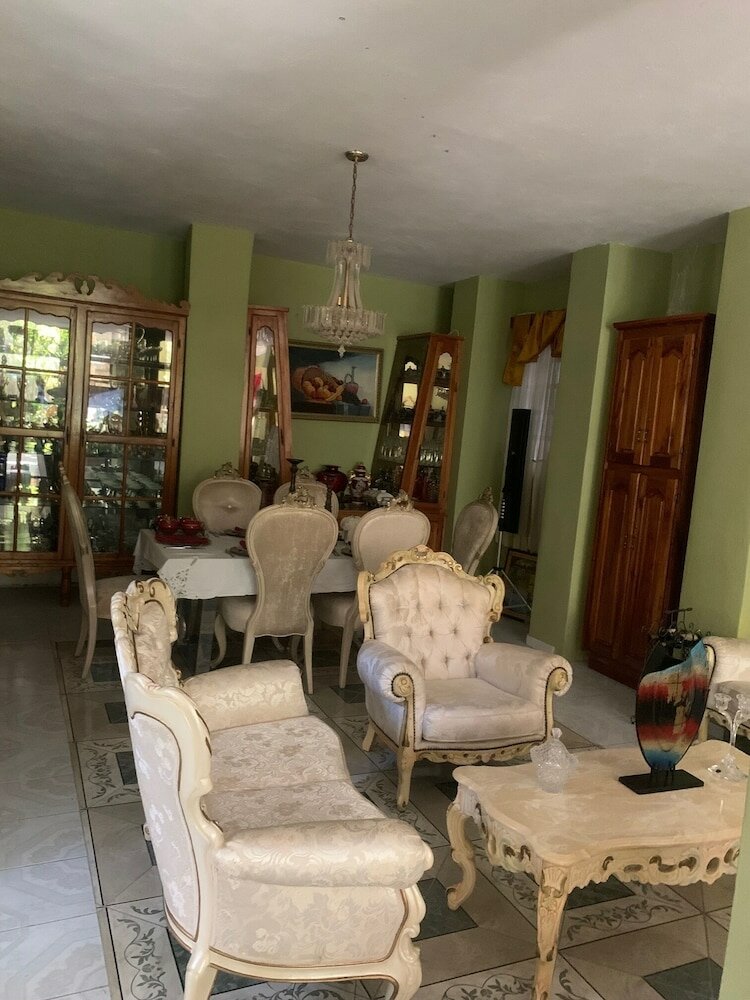 Фото Pavillon des Receptions & Hotel