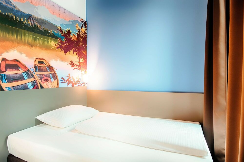 Фото B&b Hotel Kempten