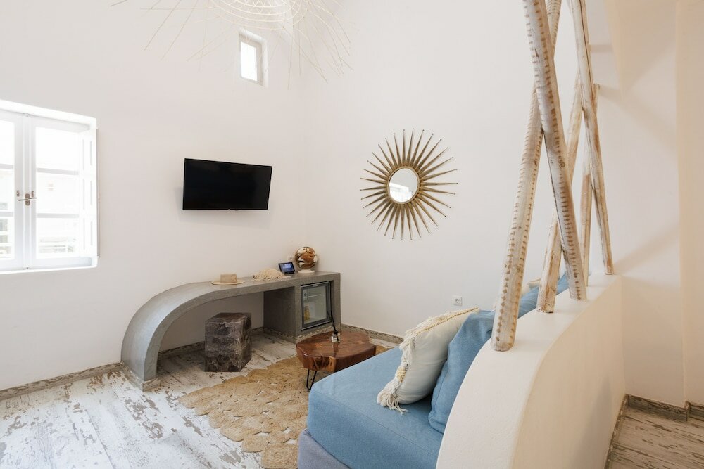 Фото The Museum Project Oia