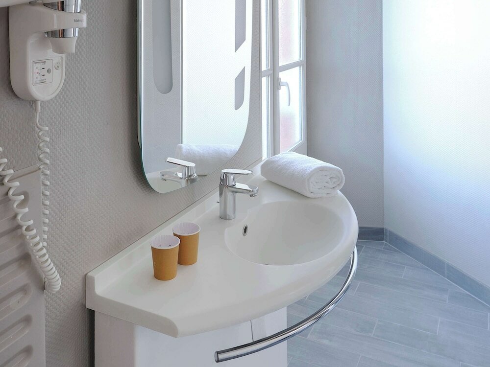 Фото Ibis Toulouse Gare Matabiau