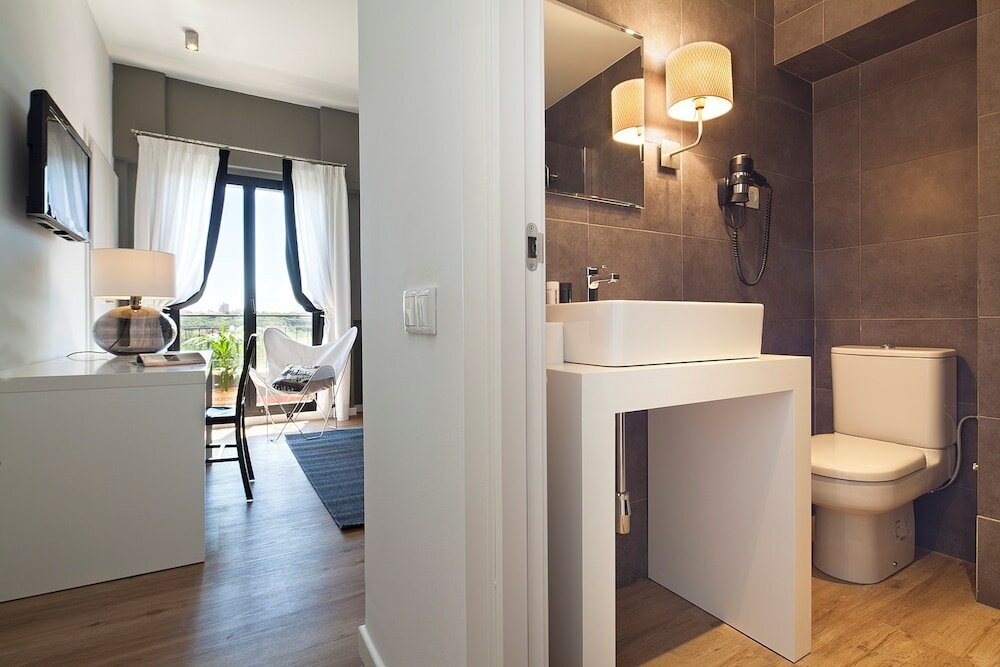 Фото Acta Madfor