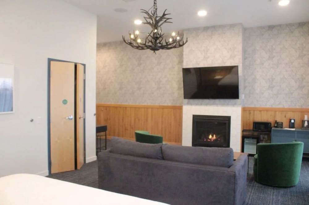 Фото SaltLine Hotel