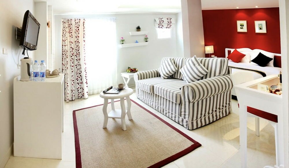 Фото The Beach Heights Resort