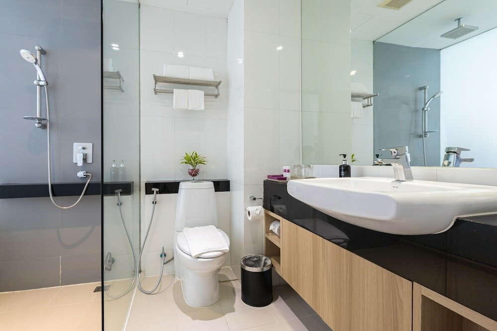 Фото Hotel Icon Bangkok Sukhumvit 2