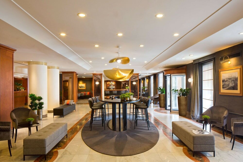 Фото Starhotels Tourist