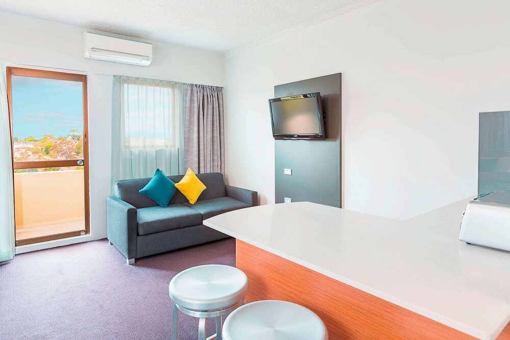 Фото Metro Hotel Miranda