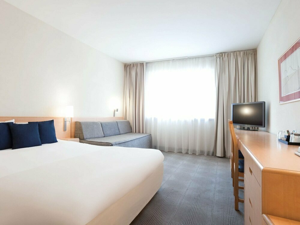 Hotel Novotel Ieper Centrum Flanders Fields, Ypres, photo