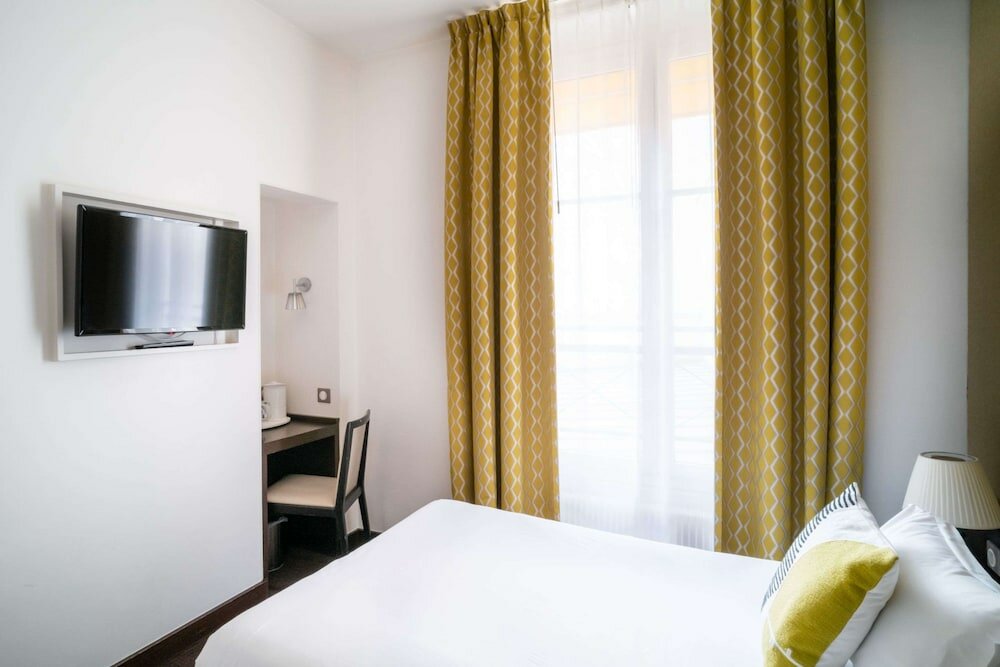 Фото Hotel Le Colisee