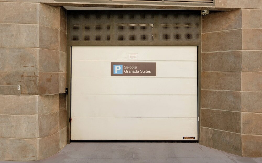 Фото Sercotel Granada Suites