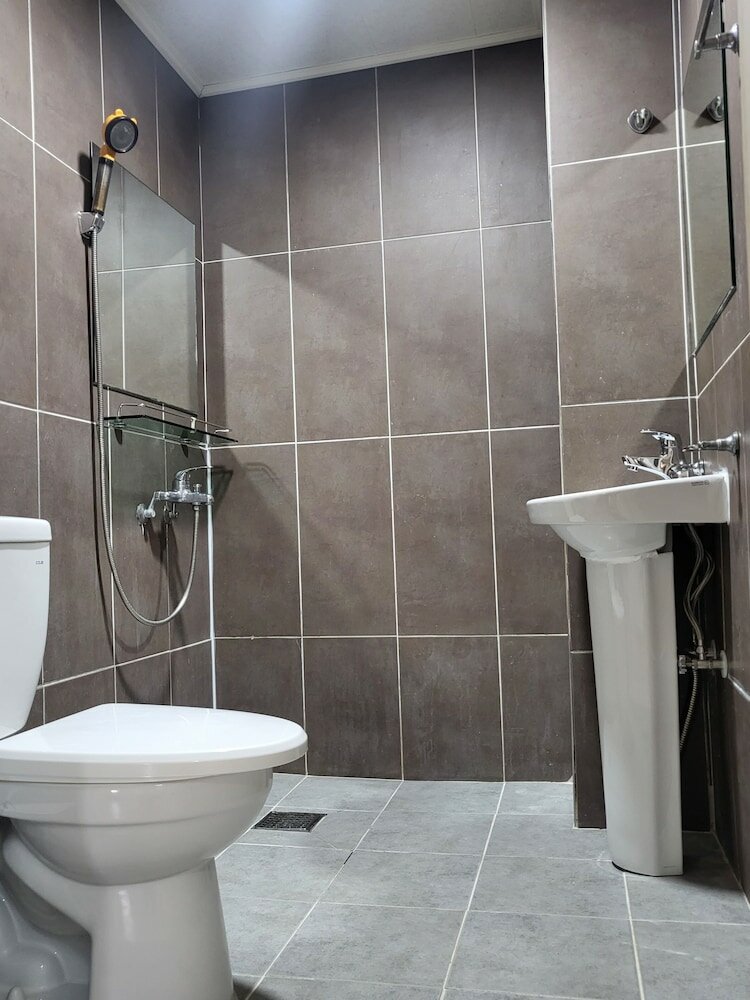 Фото Red Guest House