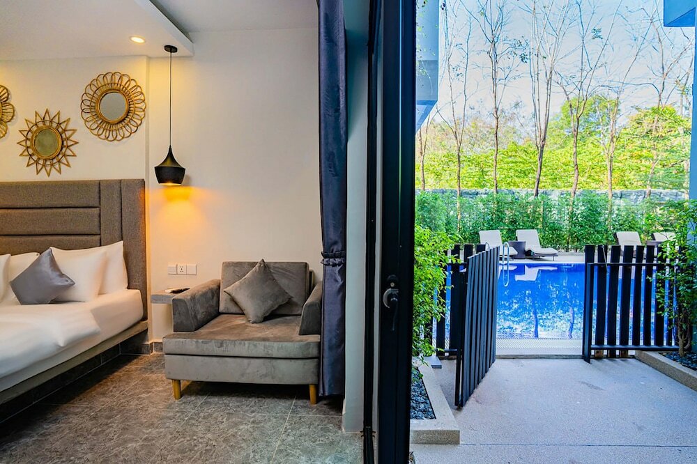 Фото Rainforest Hotel by Nsun