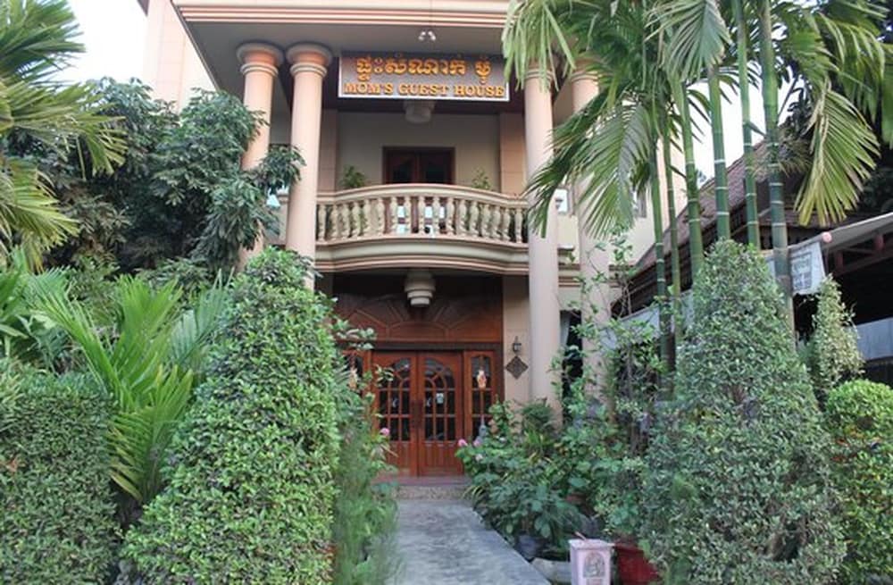 Фото Mom's Guesthouse