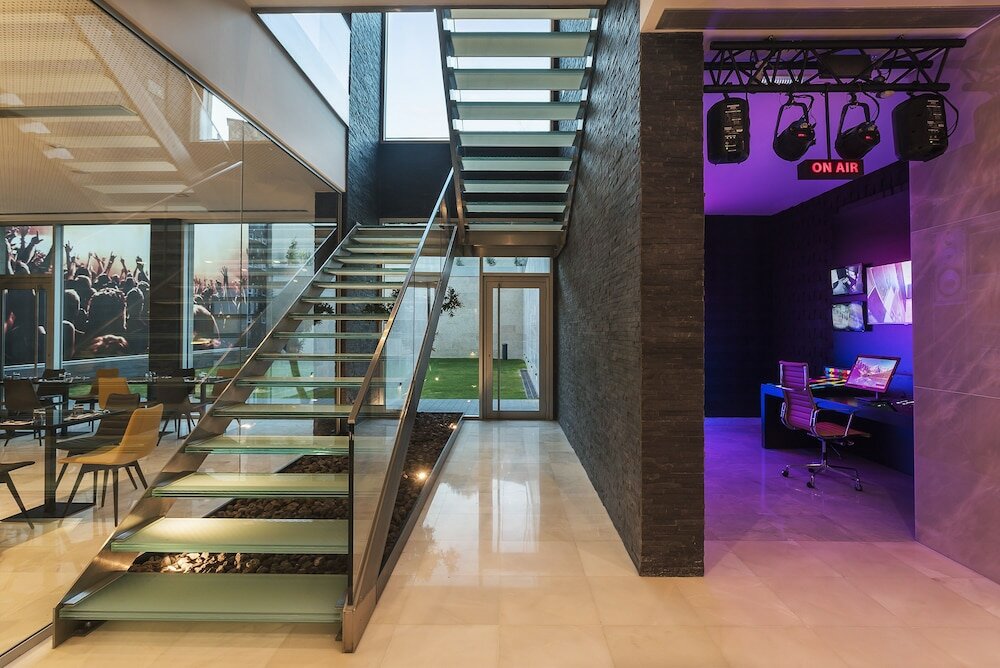 Фото Hf Fenix Music