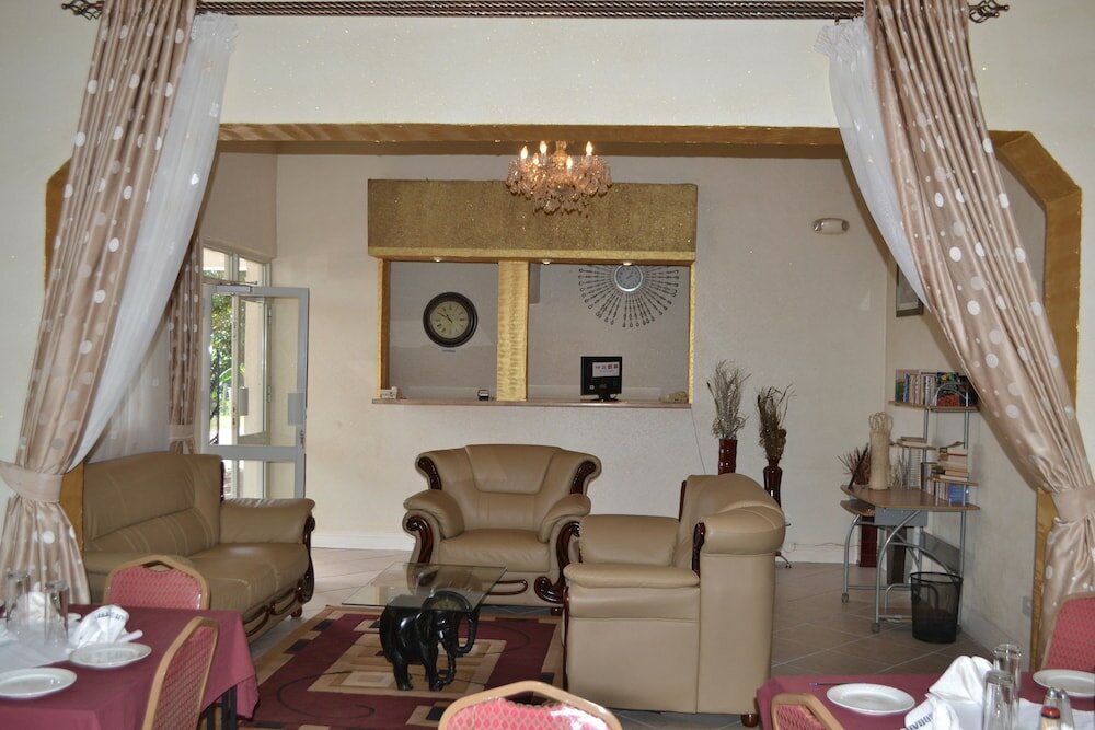 Фото Executive Airport Hotel