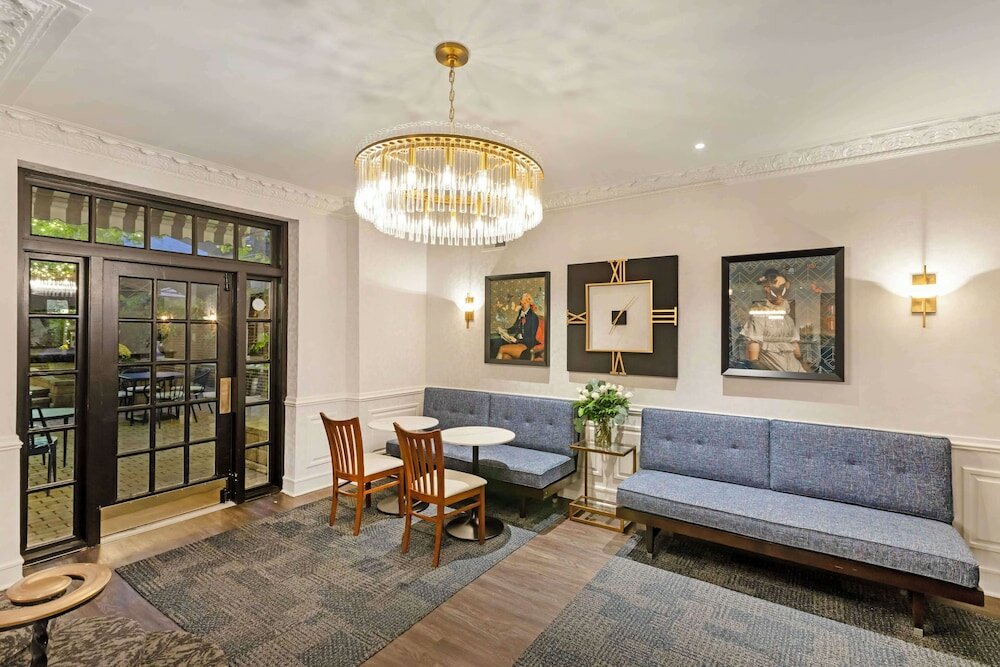 Фото Best Western Plus Hawthorne Terrace Hotel