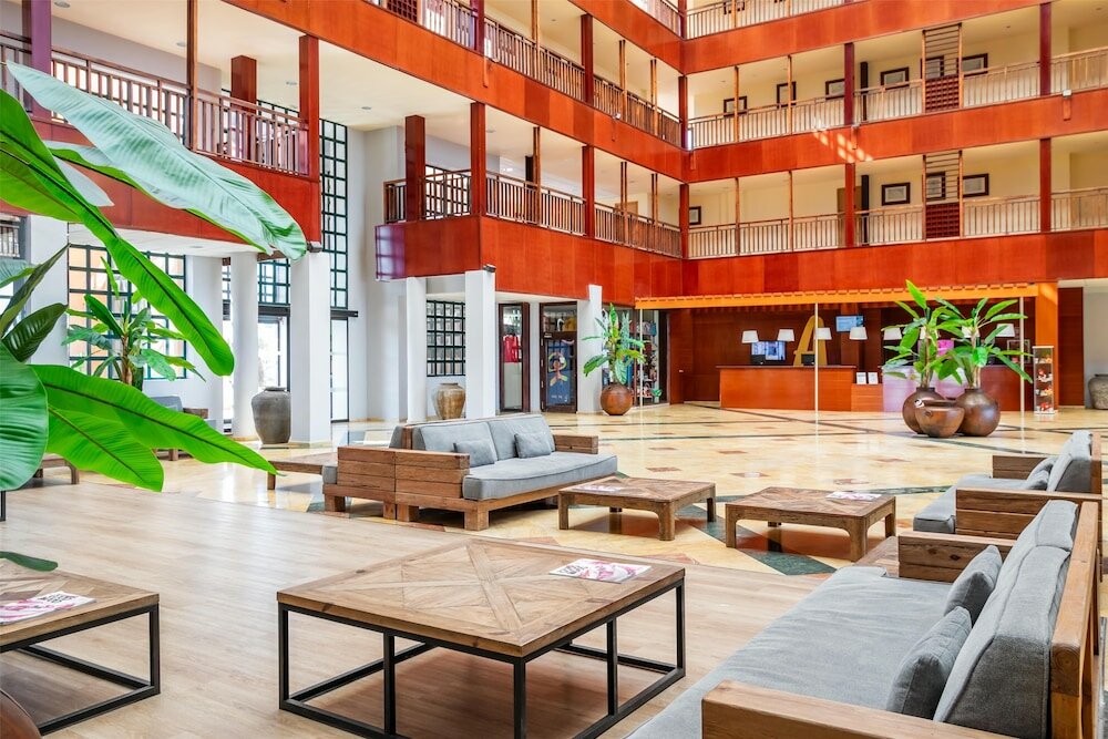 Фото Hotel Colonial Mar