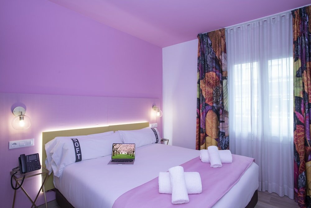 Фото Hotel Prisma Barcelona