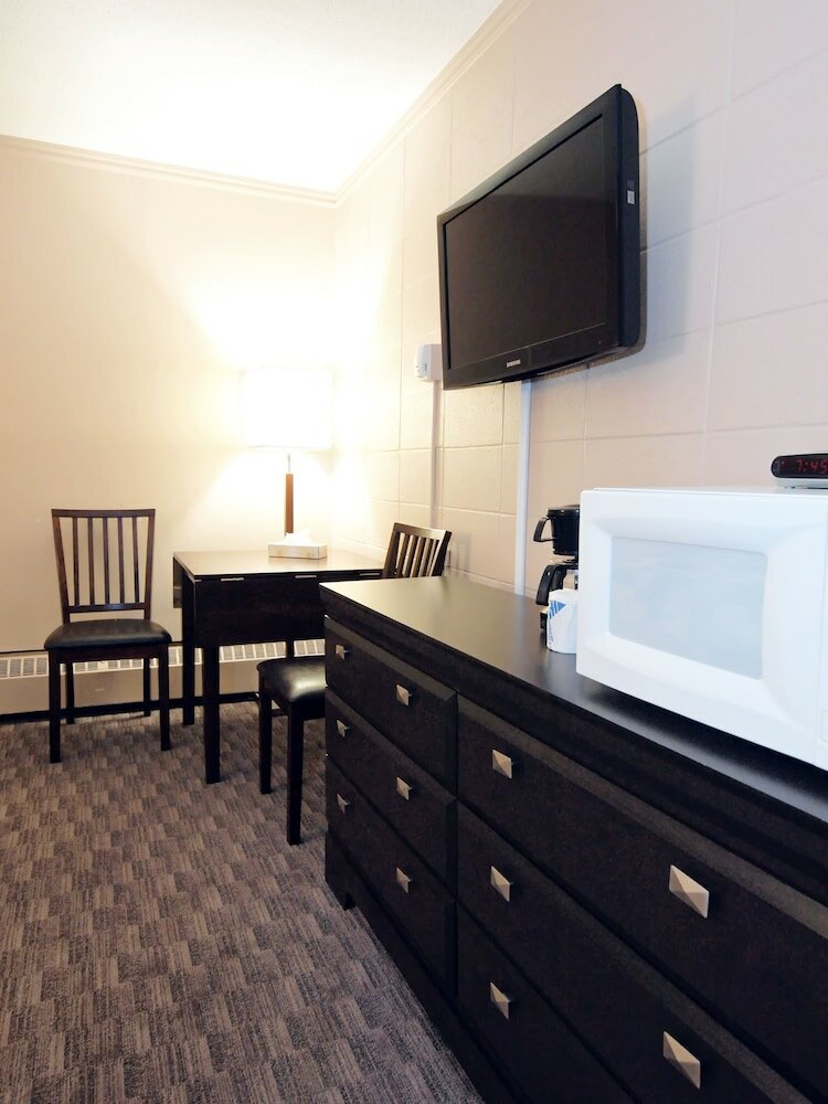 Фото Canadian Motor Inn