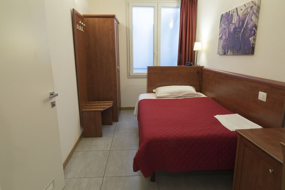 Фото BuonHotel Bologna Centro