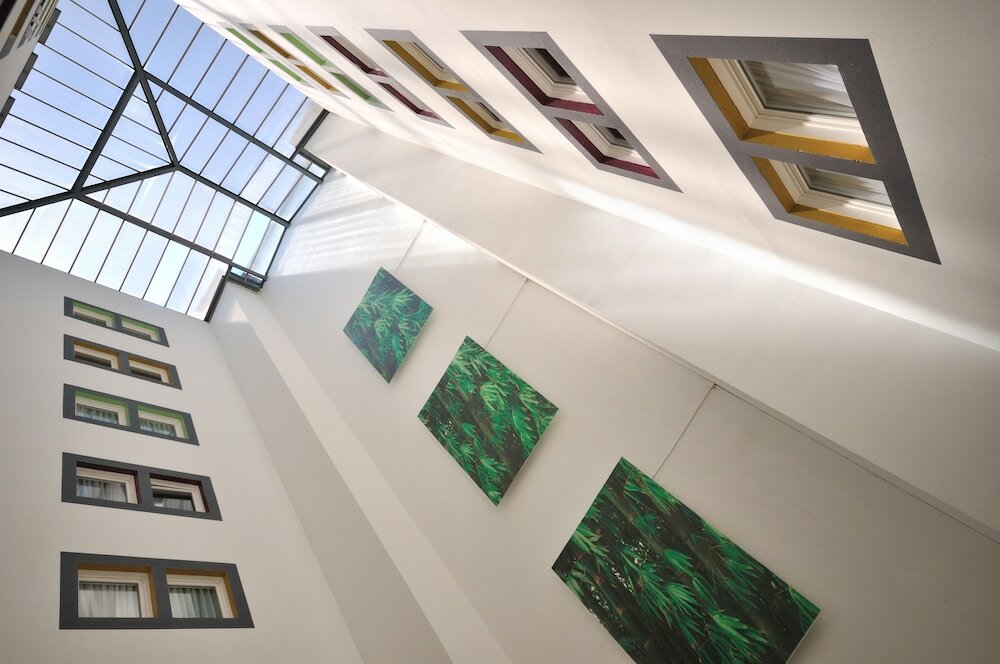 Фото 108360028294