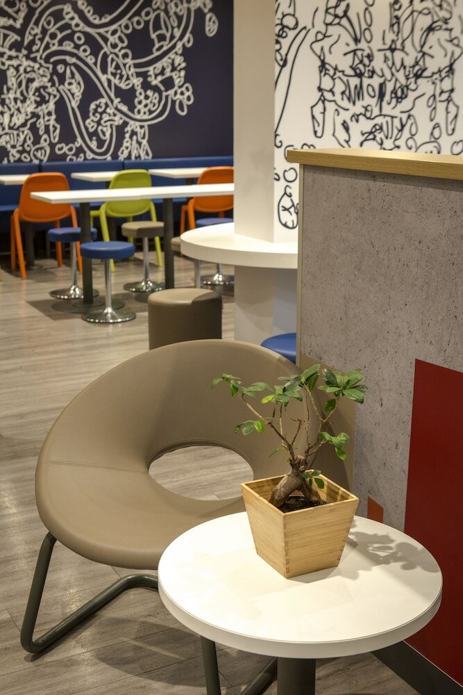 Фото Ibis Budget Marseille Timone