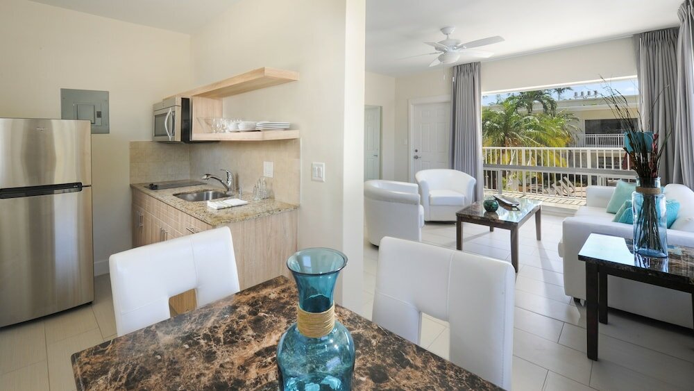 Фото Soleado Hotel