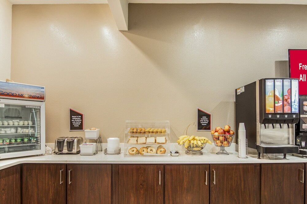 Фото Red Roof Inn Panama City