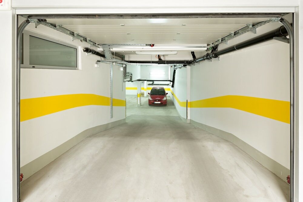 Фото Hotel Tesla Smart Stay