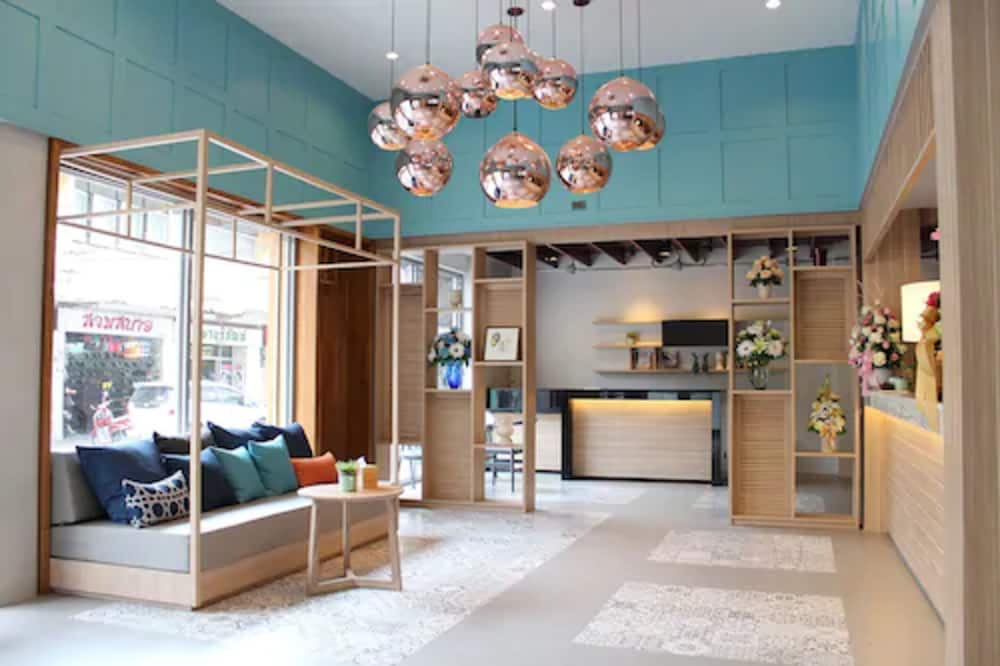 Фото Rajthani Hotel