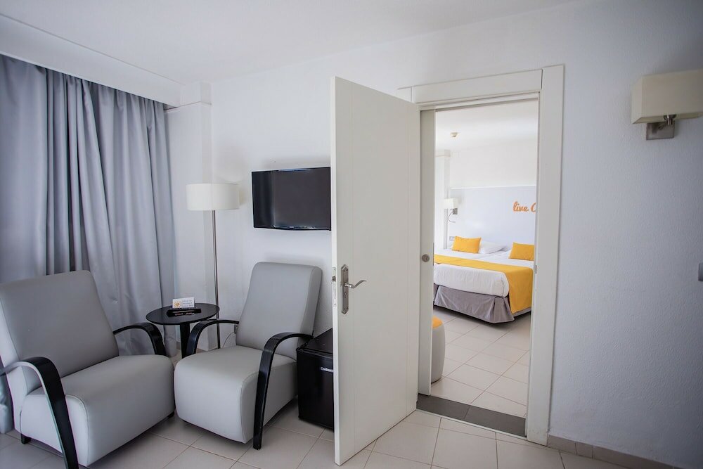 Фото Servatur Waikiki