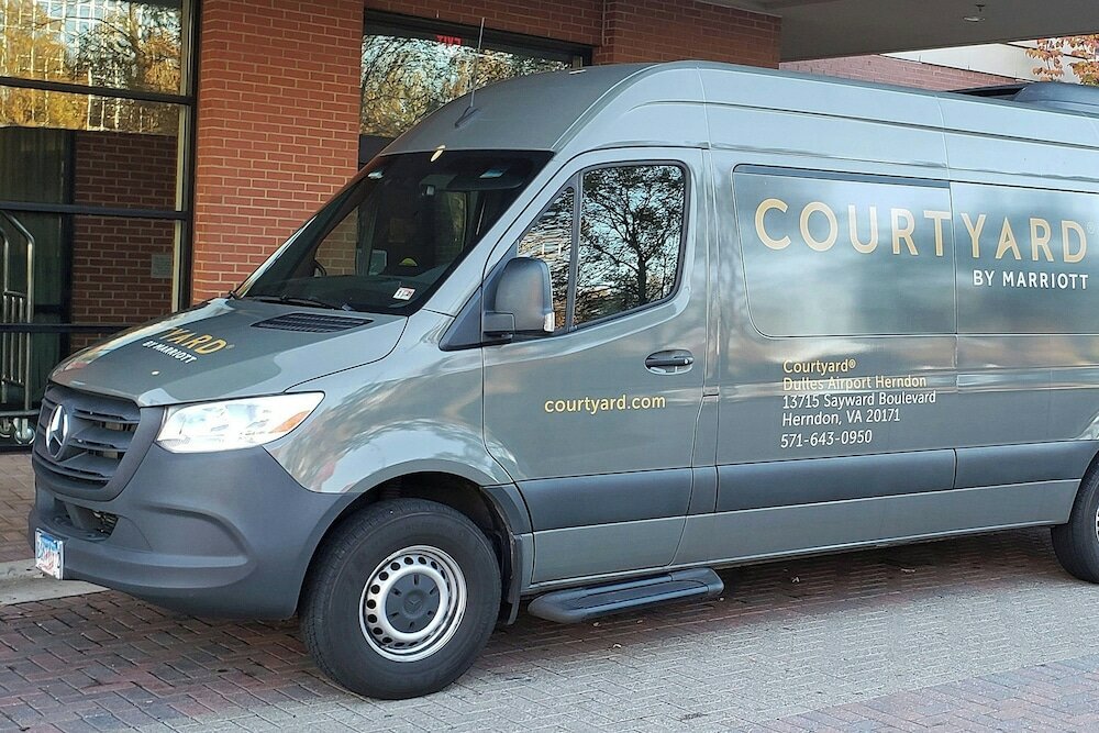 Фото Courtyard by Marriott Dulles Airport Herndon