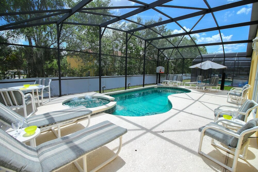 Фото Allamanda Holiday Home 4 Bedroom