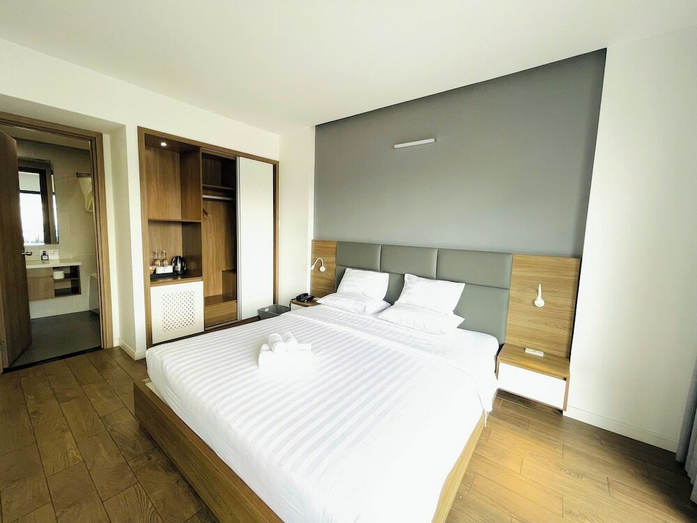 Фото Royal Dragon Boutique Hotel