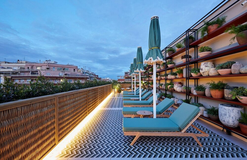 Фото Radisson Blu 1882 Hotel, Barcelona Sagrada Familia