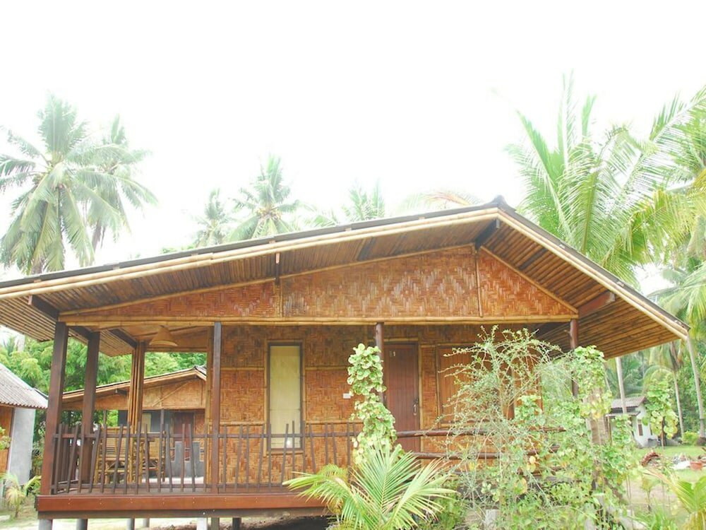 Фото Malibu Beach Bungalows
