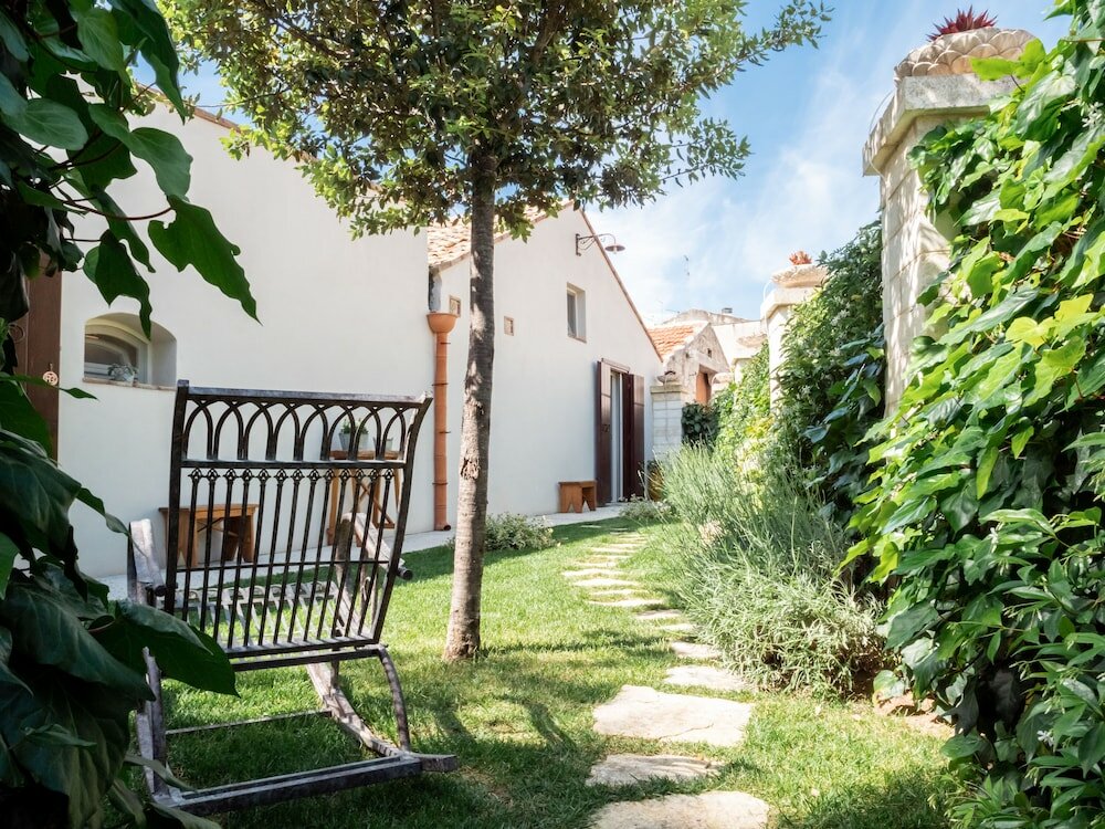 Фото Borgo San Gaetano