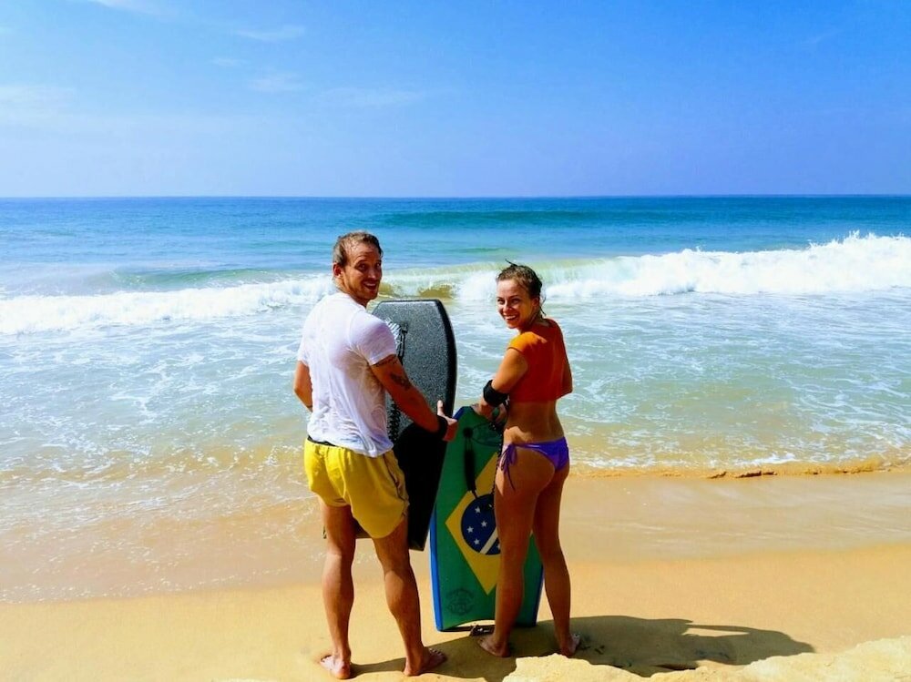 Фото Malika Yellow House