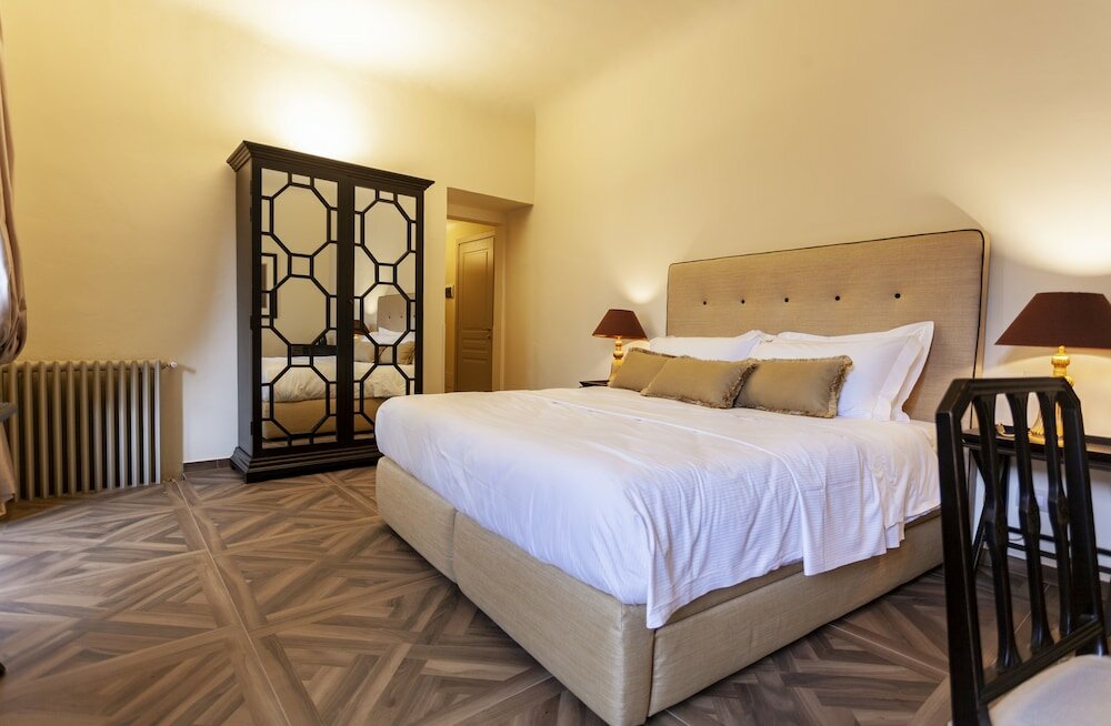 Фото Palazzo Martellini Residenza d'Epoca