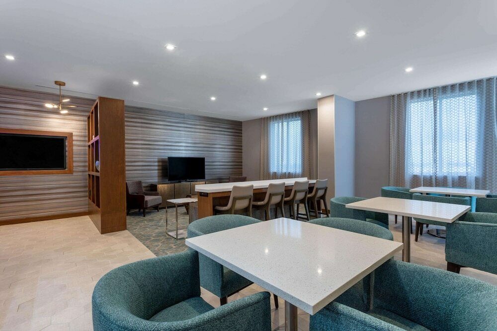 Фото Wyndham Garden Miami International Airport