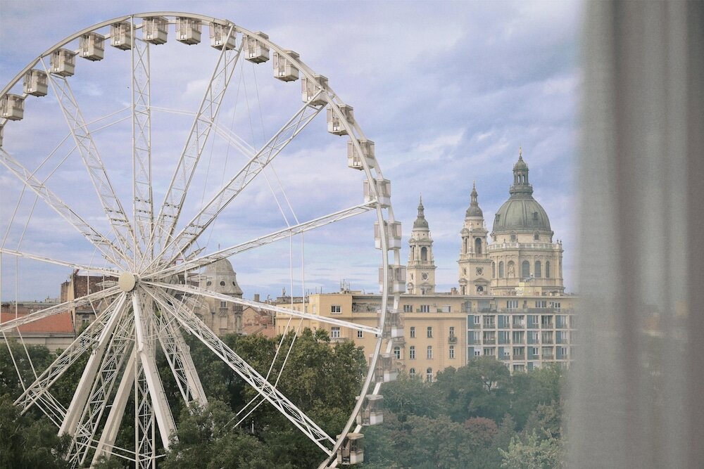 Фото Kempinski Hotel Corvinus Budapest