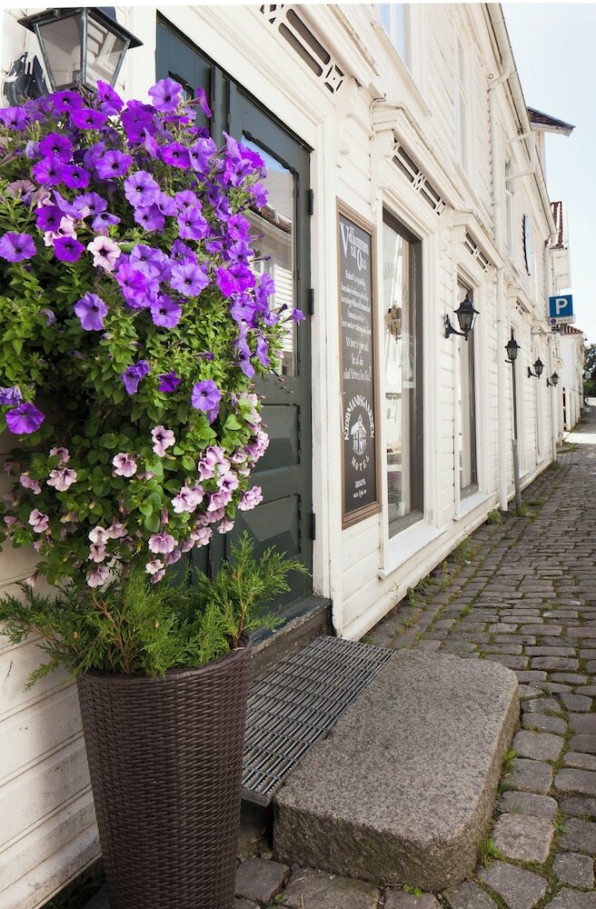 Фото Kjøbmandsgaarden Hotel
