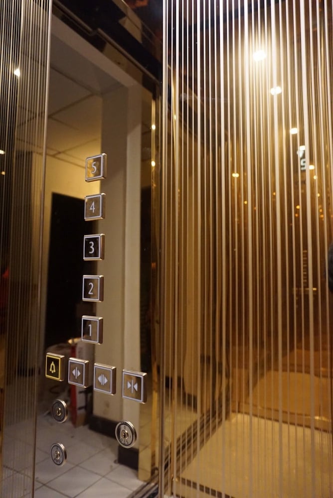 Фото Sureena Hotel