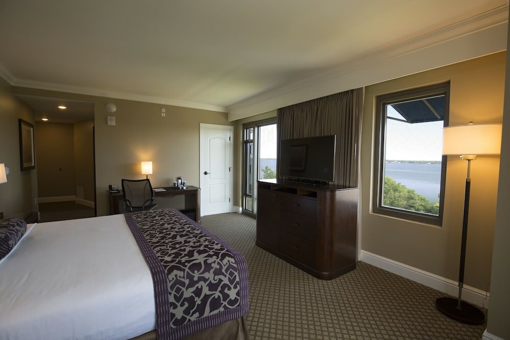 Фото The Edgewater