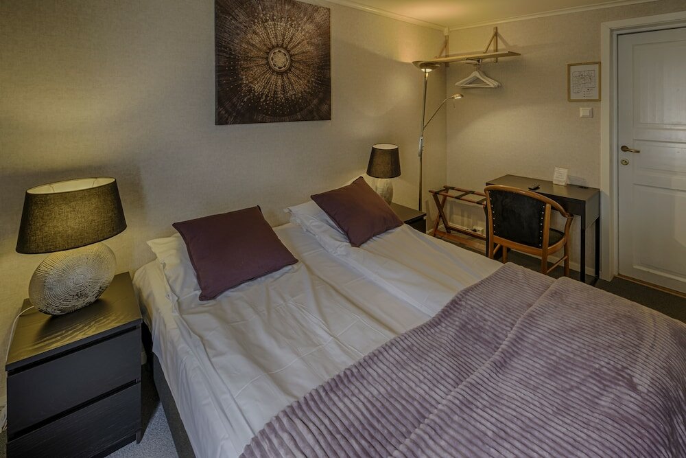 Фото Kjøbmandsgaarden Hotel