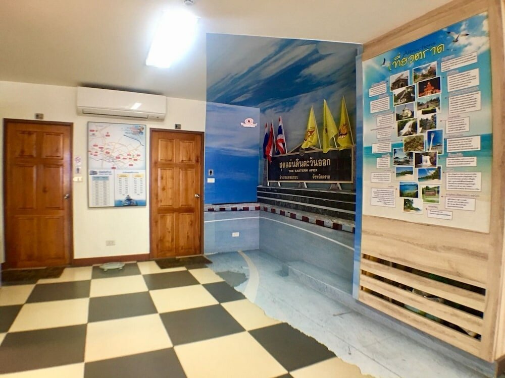 Фото Trat Center Hotel